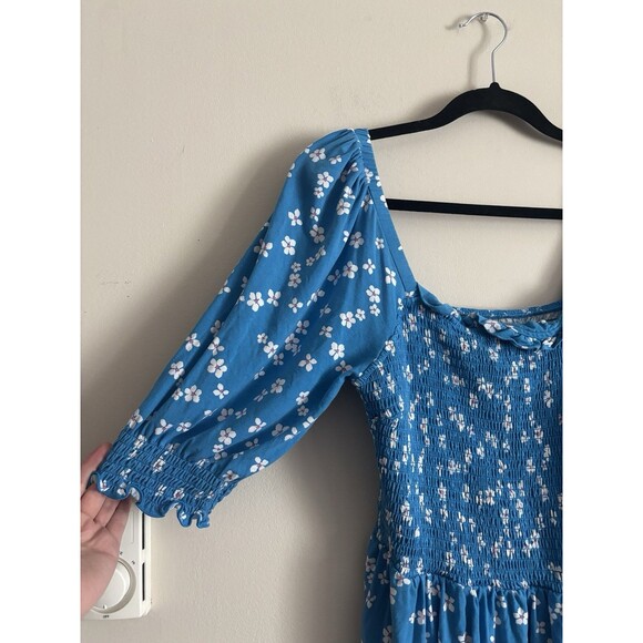 Draper James Medium Top Smocked Blouse‎ Floral Puff Sleeve Peplum Floral Preppy - Picture 4 of 6